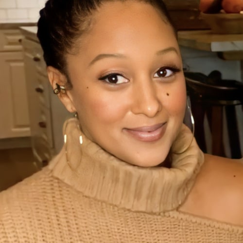Tamera Mowry