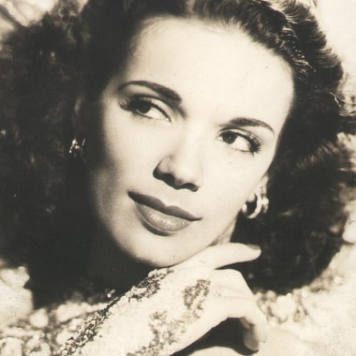 Aurora Miranda