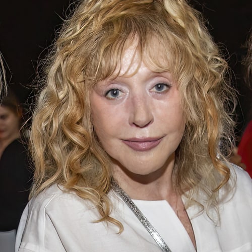 Alla Pugacheva