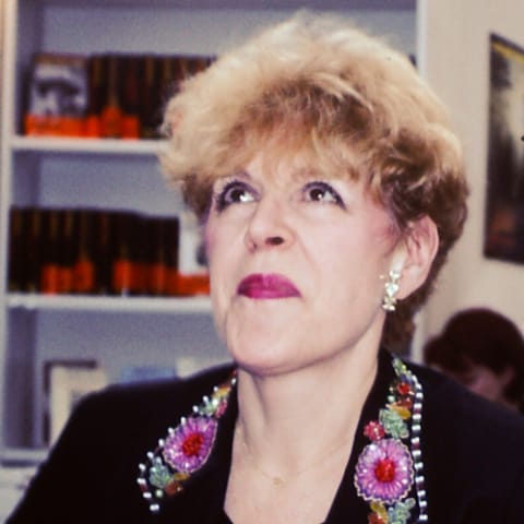 Sylvie Joly