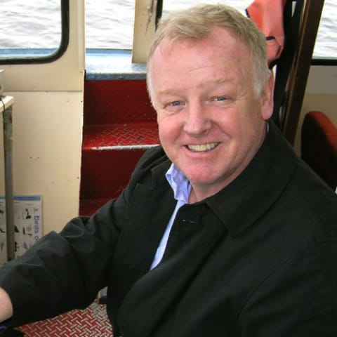 Les Dennis