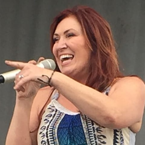 Jo Dee Messina