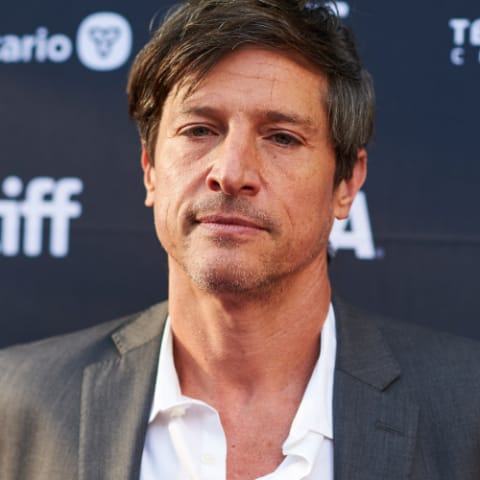 Simon Rex
