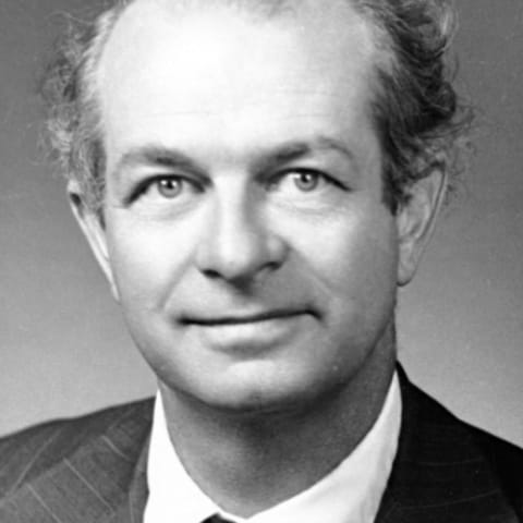 Linus Pauling
