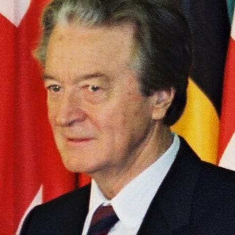 Roland Dumas