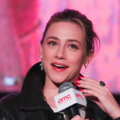 Lili Reinhart