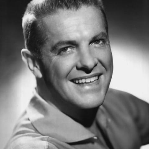 Robert Cummings