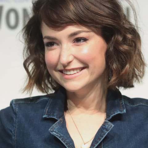 Milana Vayntrub